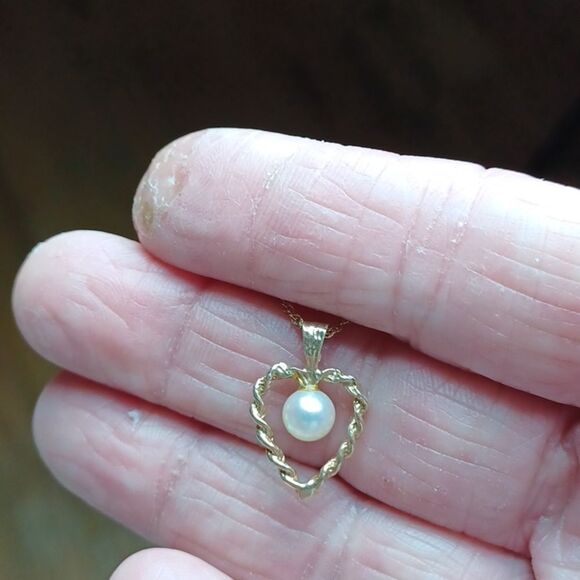 14KT REAL Gold Twist‎ Chain /W Twist Heart Pearl Pendant 2.1 Grams - Picture 6 of 11